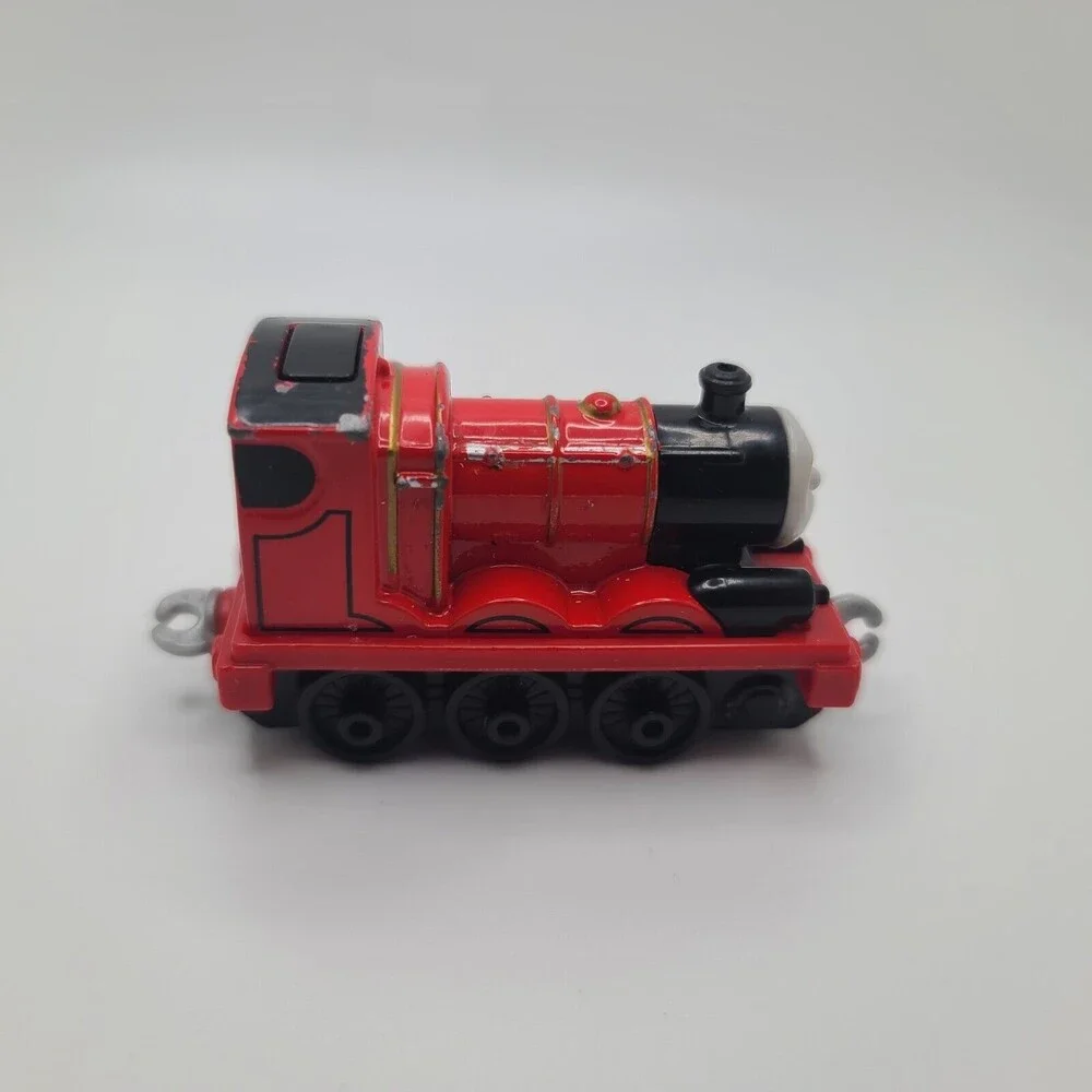 Thomas The Train & Friends Plastic Die Cast Trains Mixed Lot Of 4